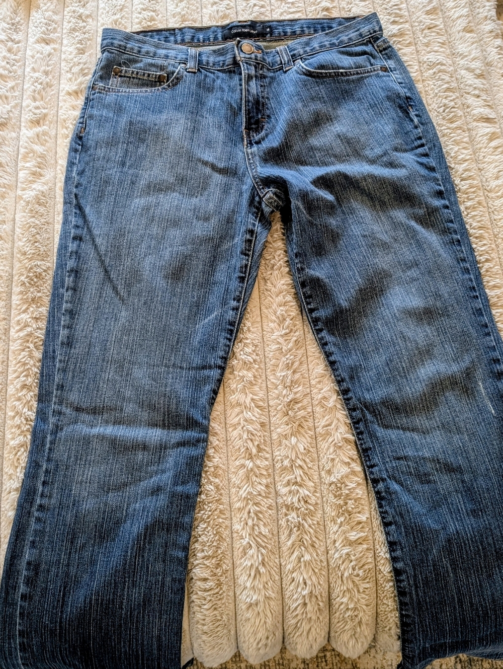 ​Calvin Klein Jeans Mid-Rise Straight Leg Blue Wash Denim - Size 12 - CB